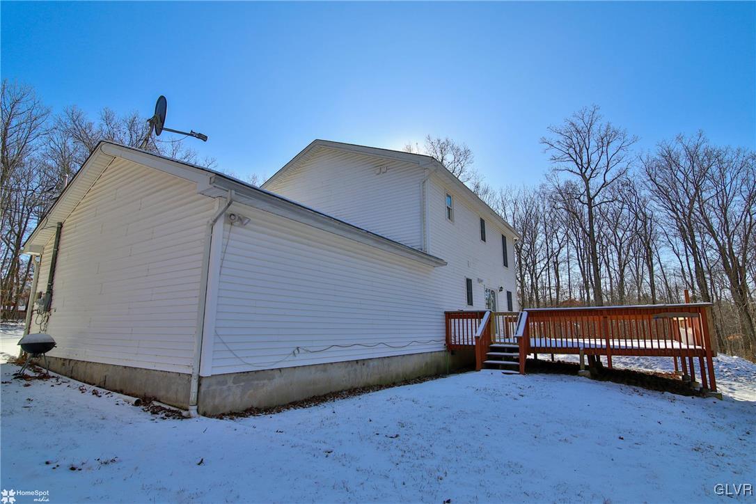 185 Sunset Road East Stroudsburg, PA 18302 - Photo 45 of 49 a house view with a backyard space