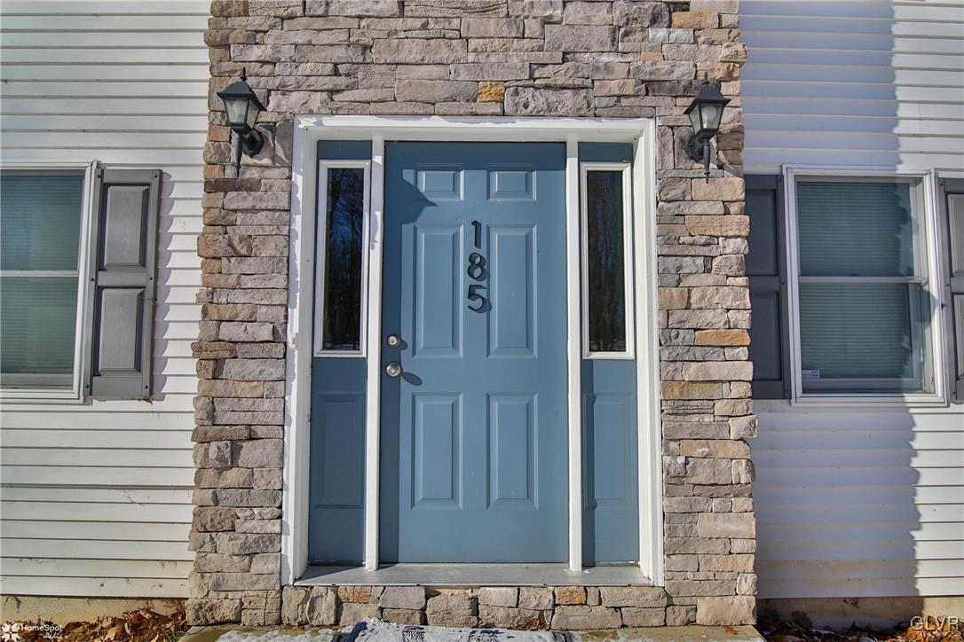 185 Sunset Road East Stroudsburg, PA 18302 - Photo 8 of 49 a front view of a house
