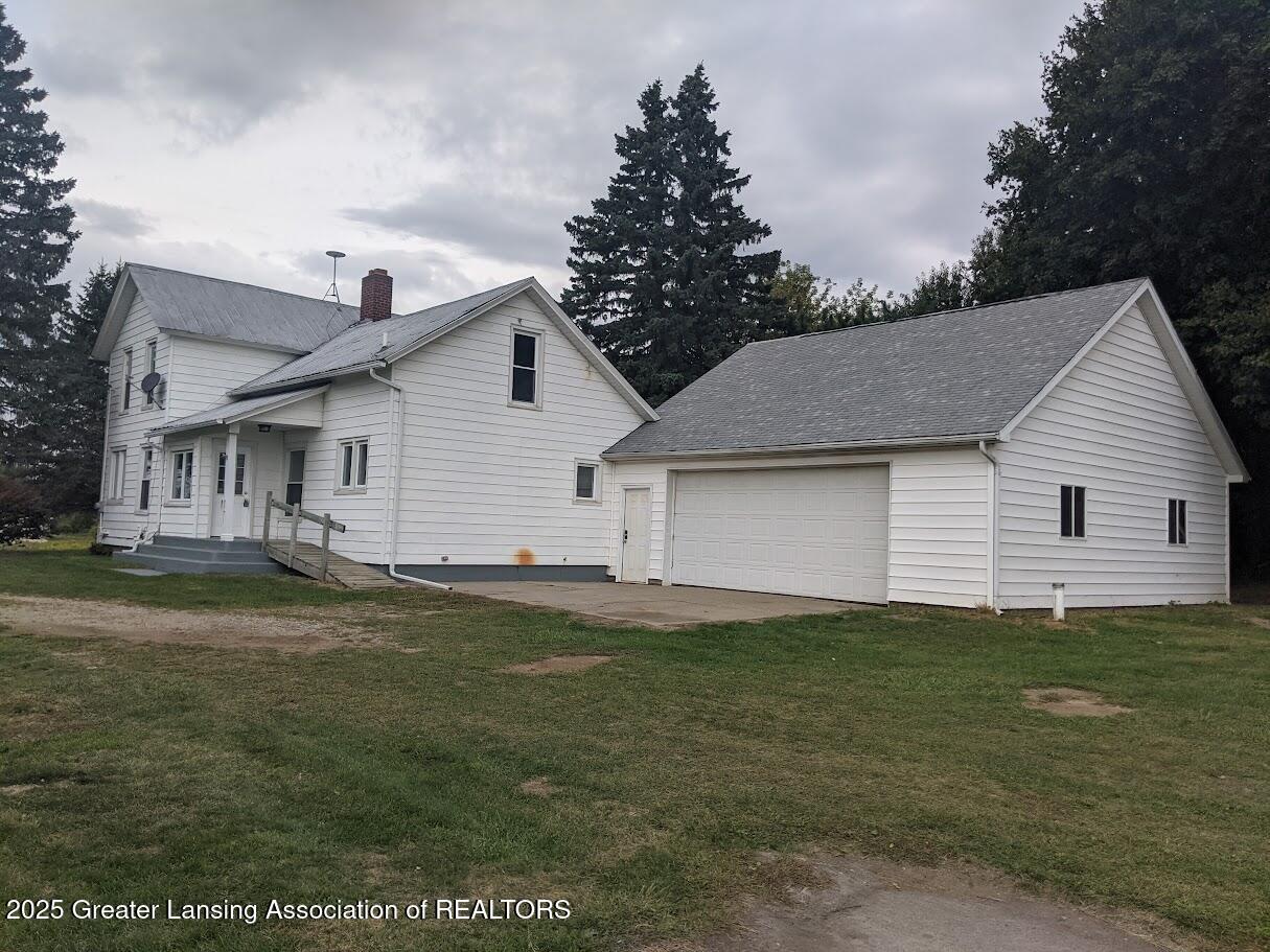 7047 Upton Road Laingsburg, MI 48848 - Photo 2 of 21 PXL_20250903_171328779