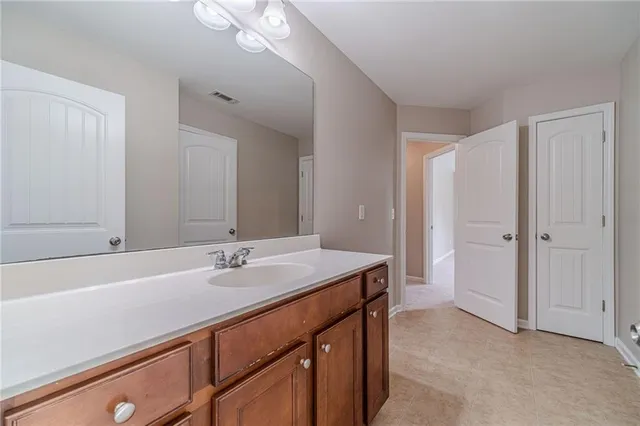 $639,900 | 1220 Edgebrook Lane, Snellville, GA 30078