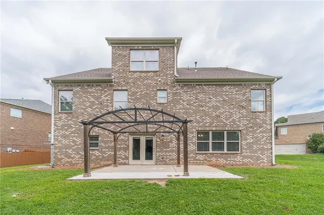 $639,900 | 1220 Edgebrook Lane, Snellville, GA 30078