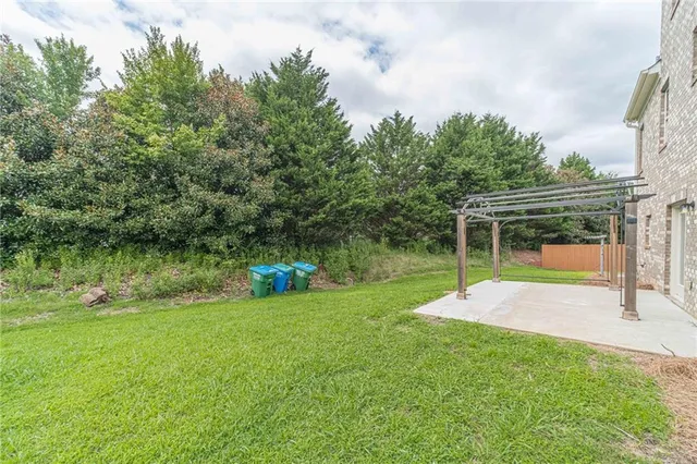 $639,900 | 1220 Edgebrook Lane, Snellville, GA 30078