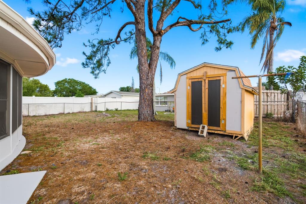 3551 Darlington Road Holiday, FL 34691 - Photo 27 of 31 Gallery Image 27