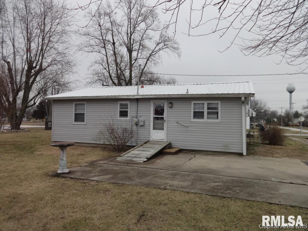401 Mark Street Manchester, IL 62082 - Photo 3 of 8