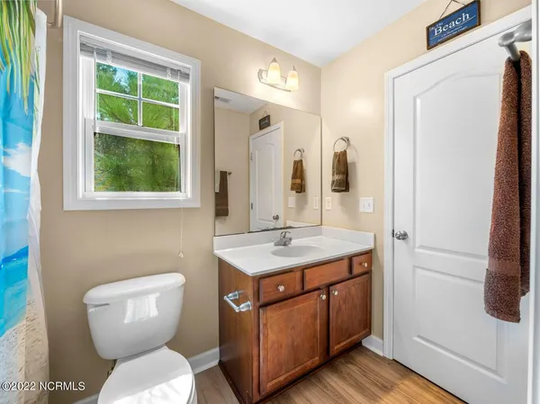 $315,000 | 423 Blue Pennant Court, Sneads Ferry, NC 28460