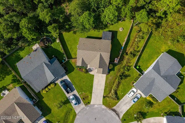 $315,000 | 423 Blue Pennant Court, Sneads Ferry, NC 28460