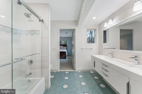 $1,695,000 | 9216 Beech Hill Drive, Bethesda, MD 20817