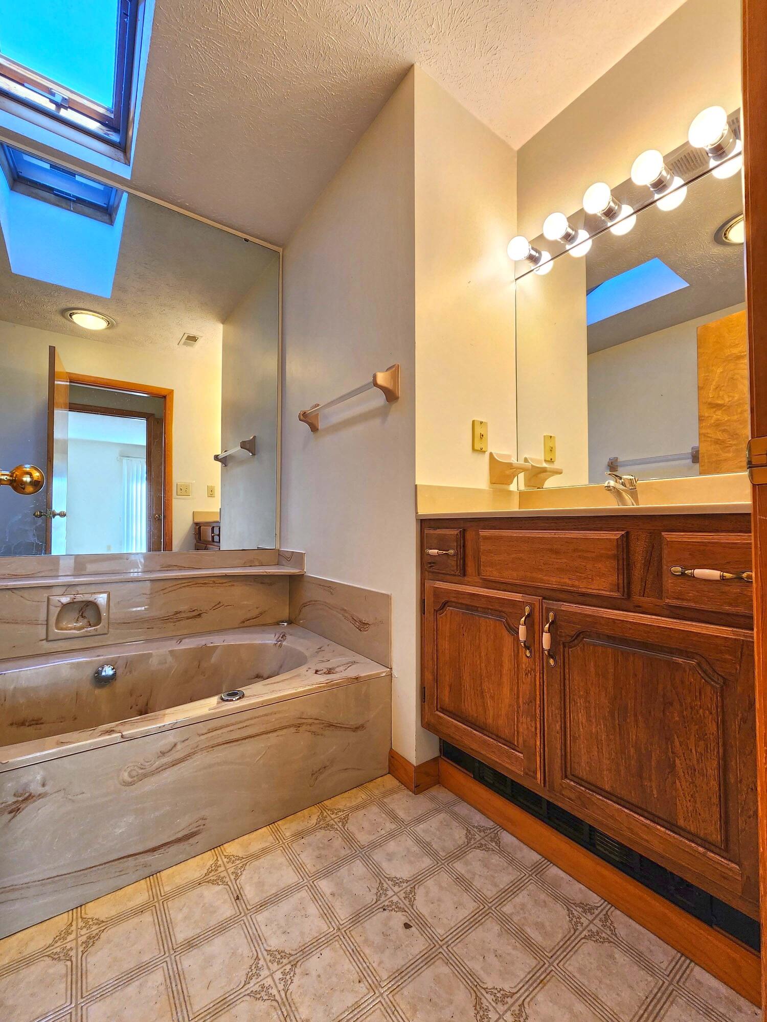 3670 Old Columbus Road Springfield, OH 45503 - Photo 18 of 64