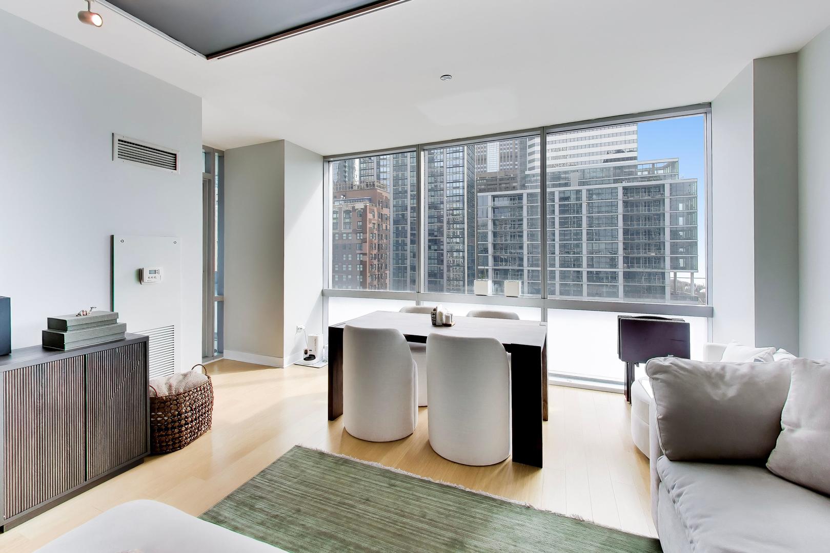 8 East Randolph Street, Unit 1602 Chicago, IL 60601 - Photo 10 of 35