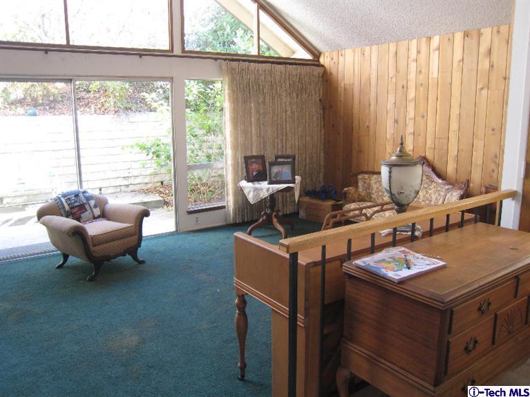 7511 Alpine Way Tujunga, CA 91042 - Photo 2 of 11 Additional Photo