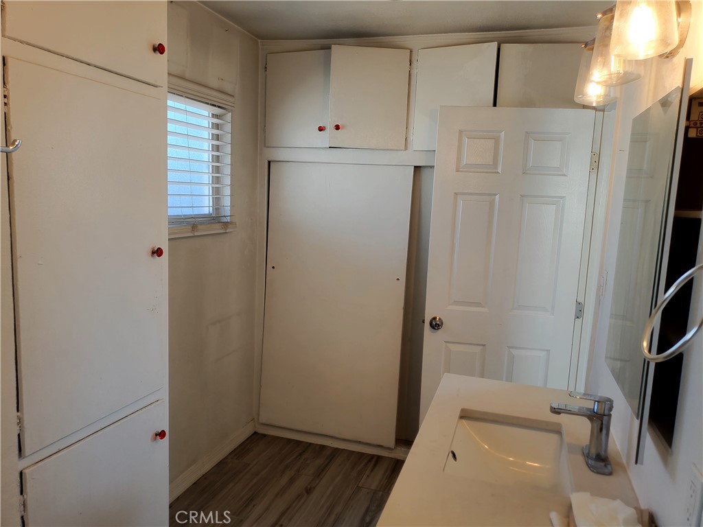 1420 South Butler Avenue Compton, CA 90221 - Photo 36 of 44 a bathroom with a sink a toilet and shower