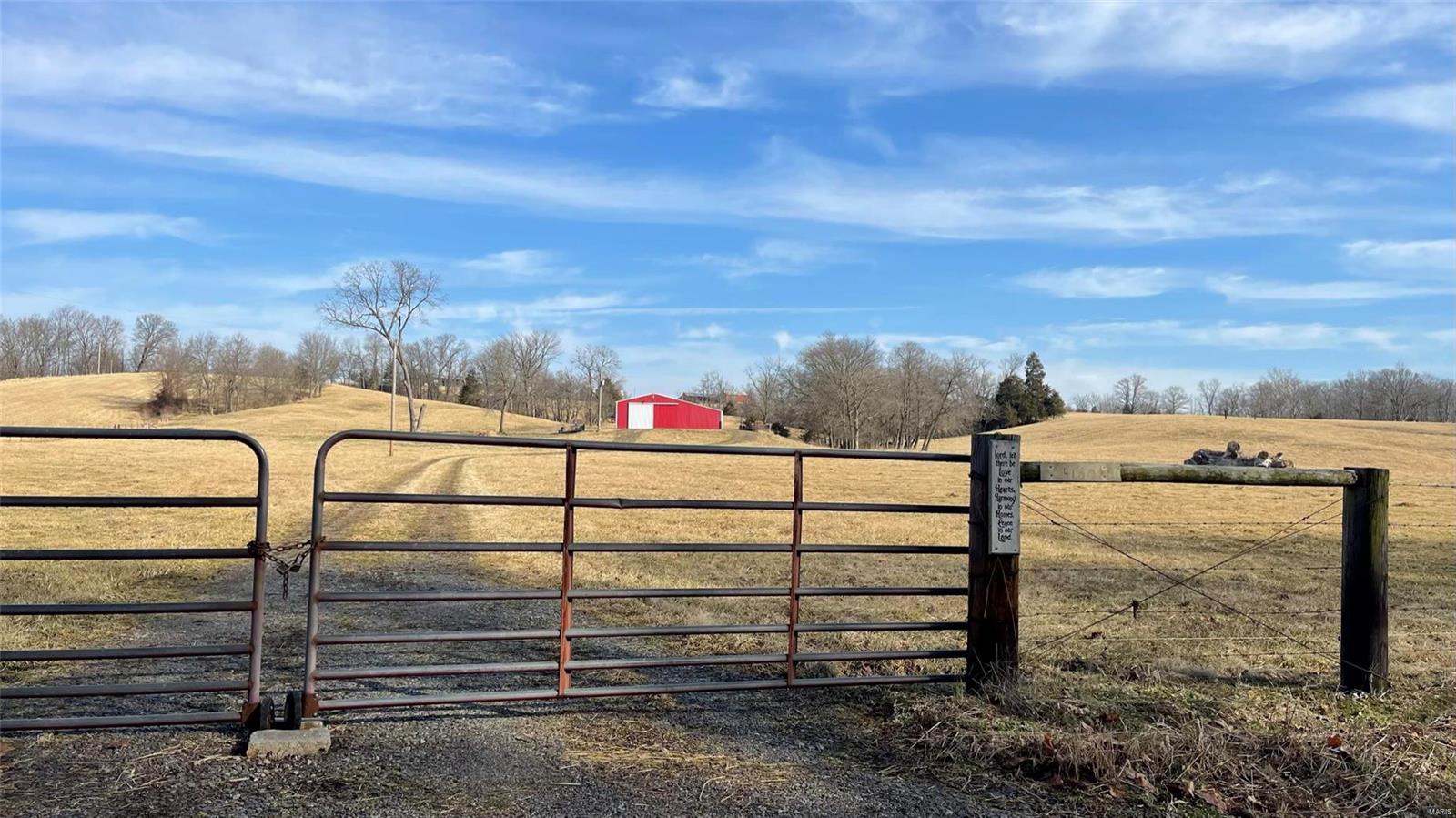 4180 Perdy Road Chester, IL 62233 - Photo 1 of 63