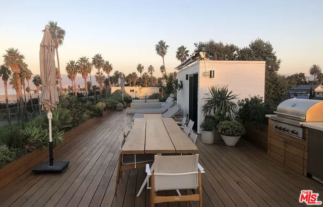 $10,995,000 | 120 Hart Avenue, Santa Monica, CA 90405