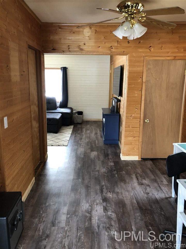 610 Cleveland Avenue Ishpeming, MI 49849 - Photo 8 of 15 Gallery Image 8