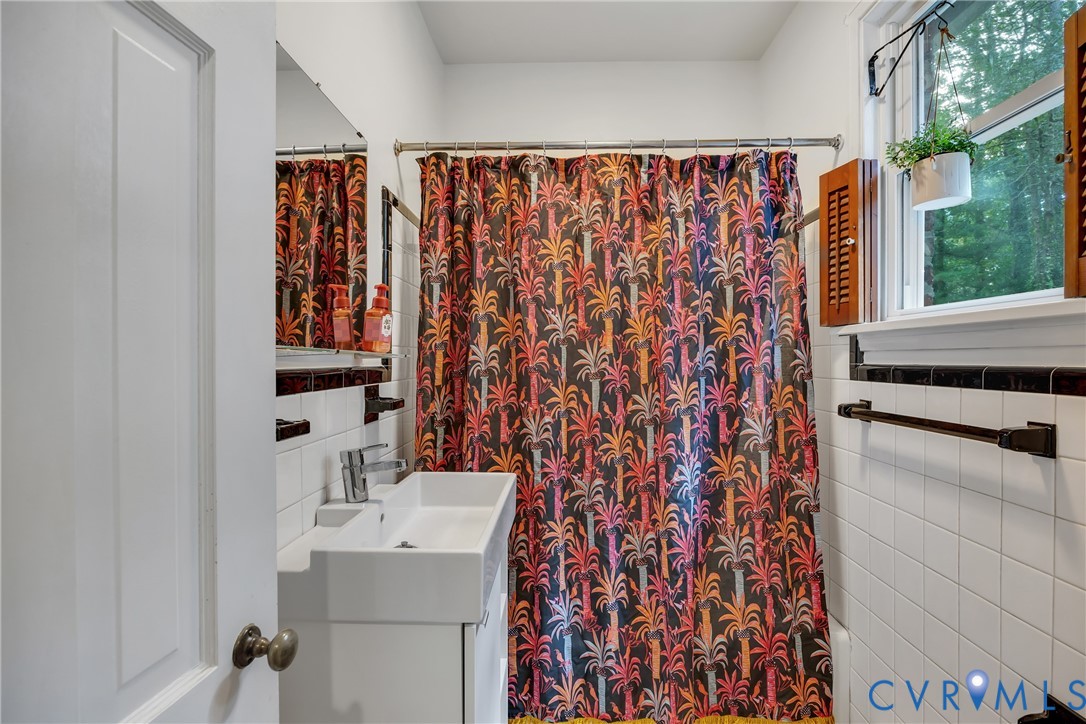 4241 Pawnee Road Richmond, VA 23225 - Photo 25 of 38 Gallery Image 25