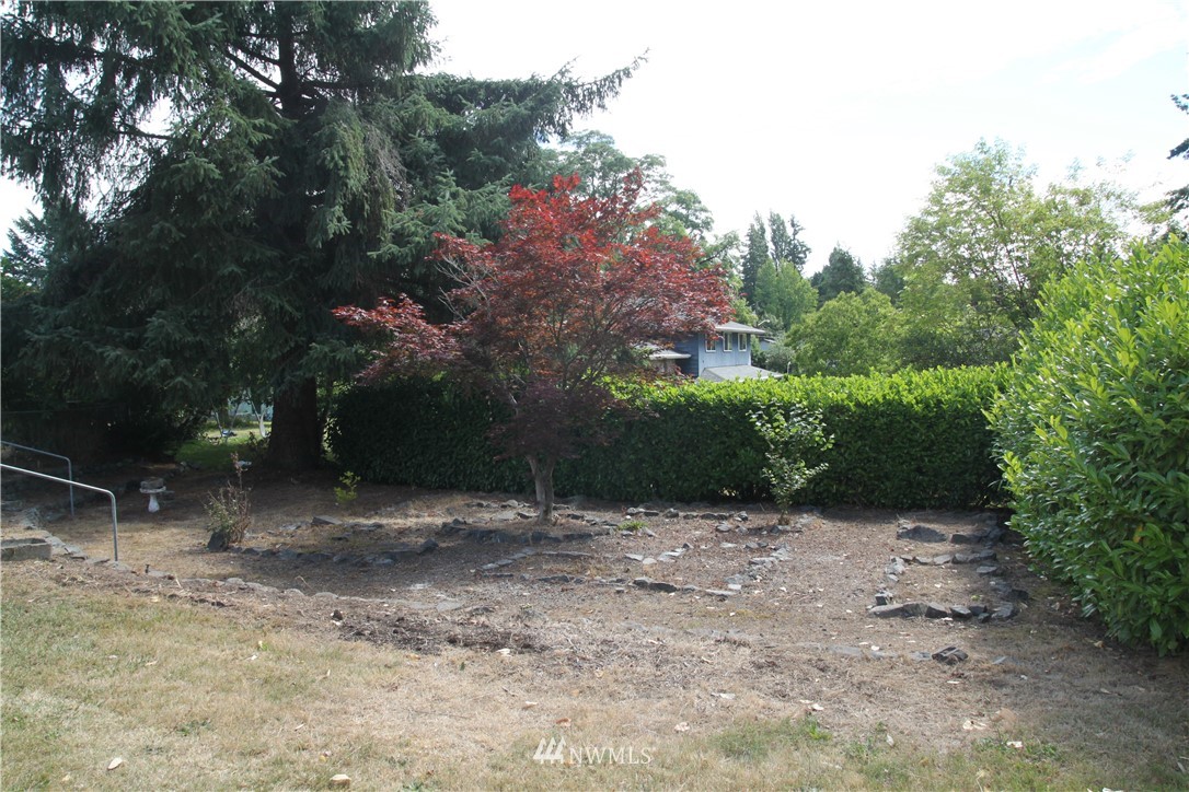 3606 Pine Road Northeast Bremerton, WA 98310 - Photo 3 of 13 Gallery Image 3