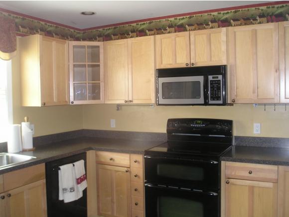1465-330 Hooksett Road, Unit 330 Hooksett, NH 03106 - Photo 5 of 22 Gallery Image 5
