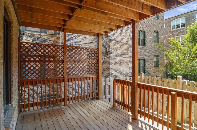 913 West Irving Park Road, Unit 1E Chicago, IL 60613 - Photo 17 of 20