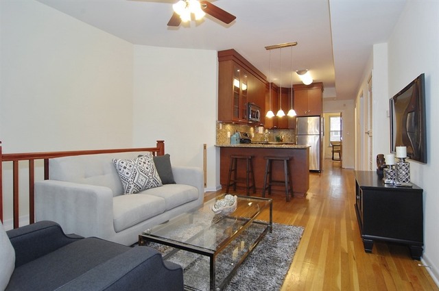 913 West Irving Park Road, Unit 1E Chicago, IL 60613 - Photo 6 of 20