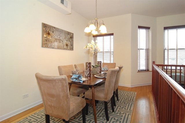 913 West Irving Park Road, Unit 1E Chicago, IL 60613 - Photo 9 of 20