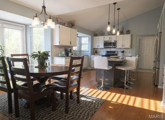 $530,000 | 11469 Patty Ann Drive, St. Louis, MO 63146