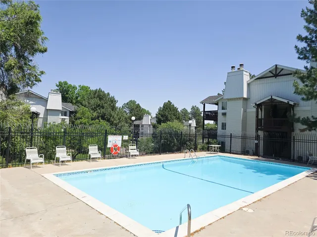 $1,350 | 17361 East Mansfield Avenue, Unit 521R, Aurora, CO 80013