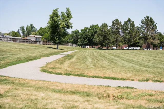 $1,350 | 17361 East Mansfield Avenue, Unit 521R, Aurora, CO 80013