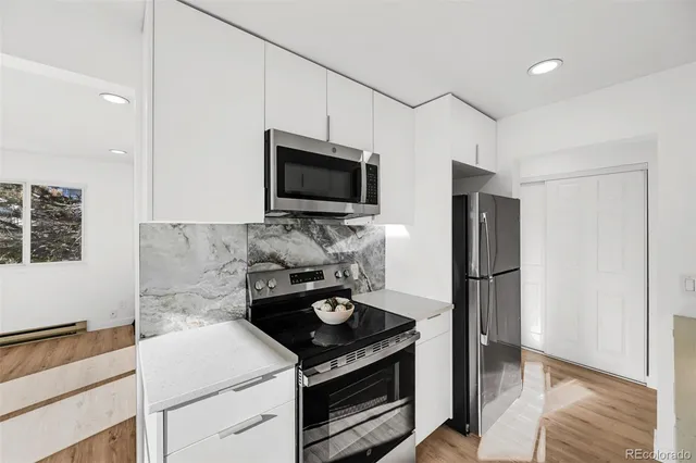 $1,350 | 17361 East Mansfield Avenue, Unit 521R, Aurora, CO 80013