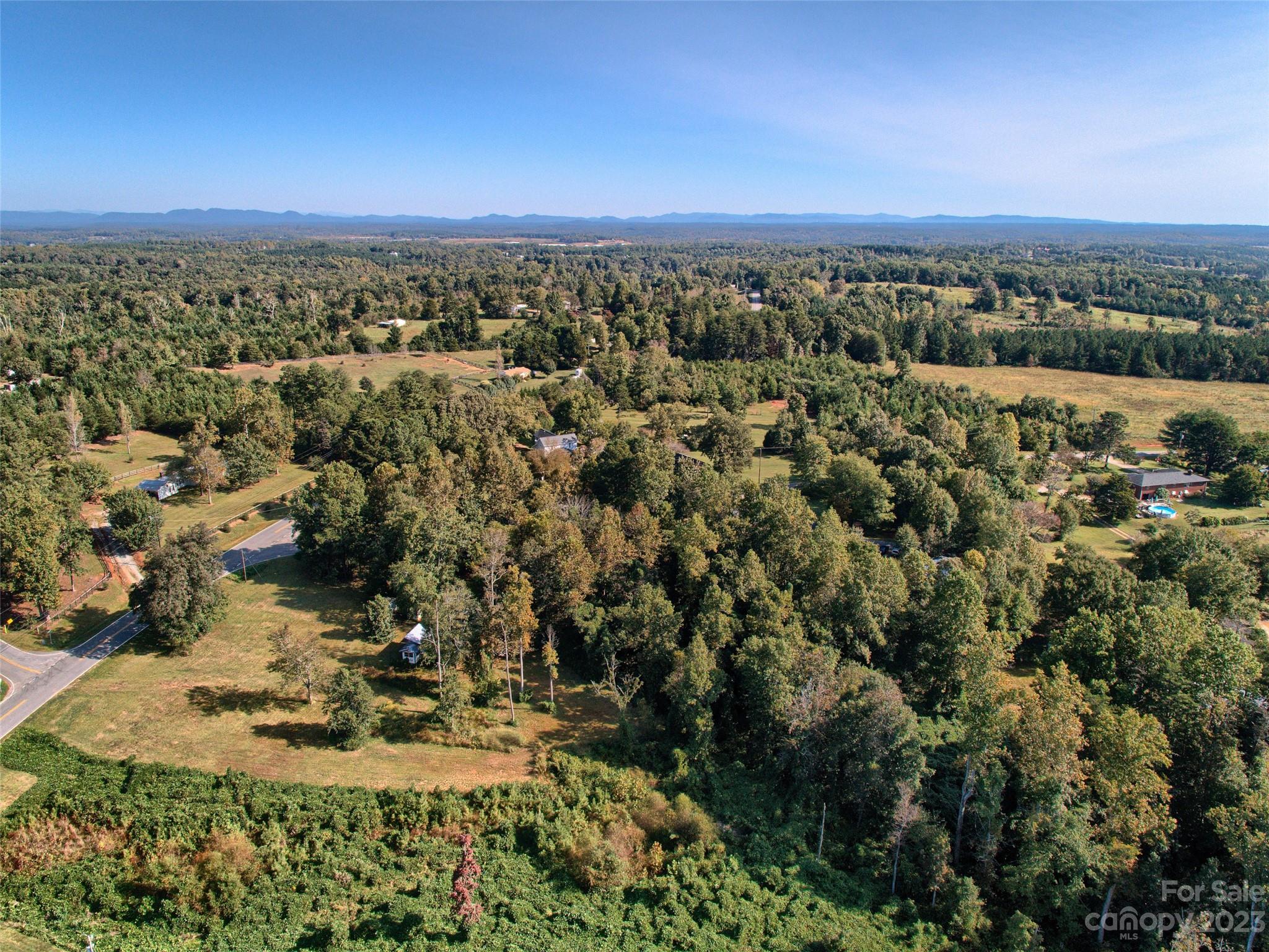 388 Sandy Plains Road Tryon, NC 28782 - Photo 1 of 2 a view of a city