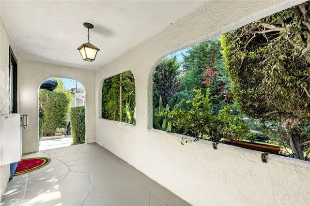 $860,000 | 1323 5th Street, Glendale, CA 91201