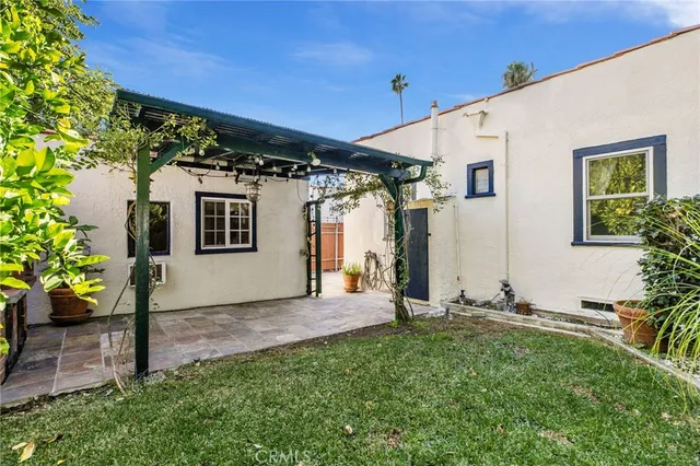 $860,000 | 1323 5th Street, Glendale, CA 91201