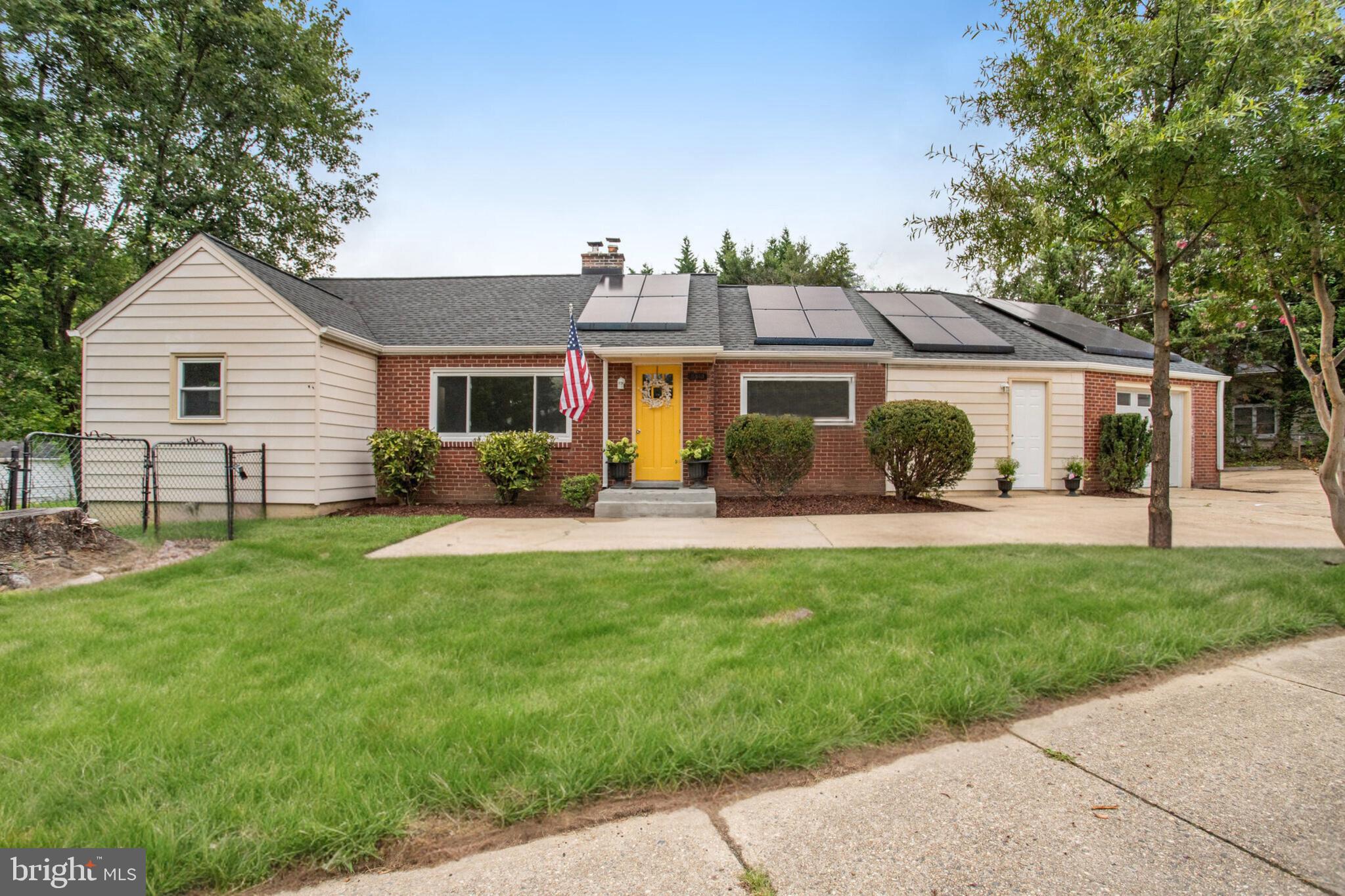 6540 Braddock Road Alexandria, VA 22312 - Photo 1 of 47