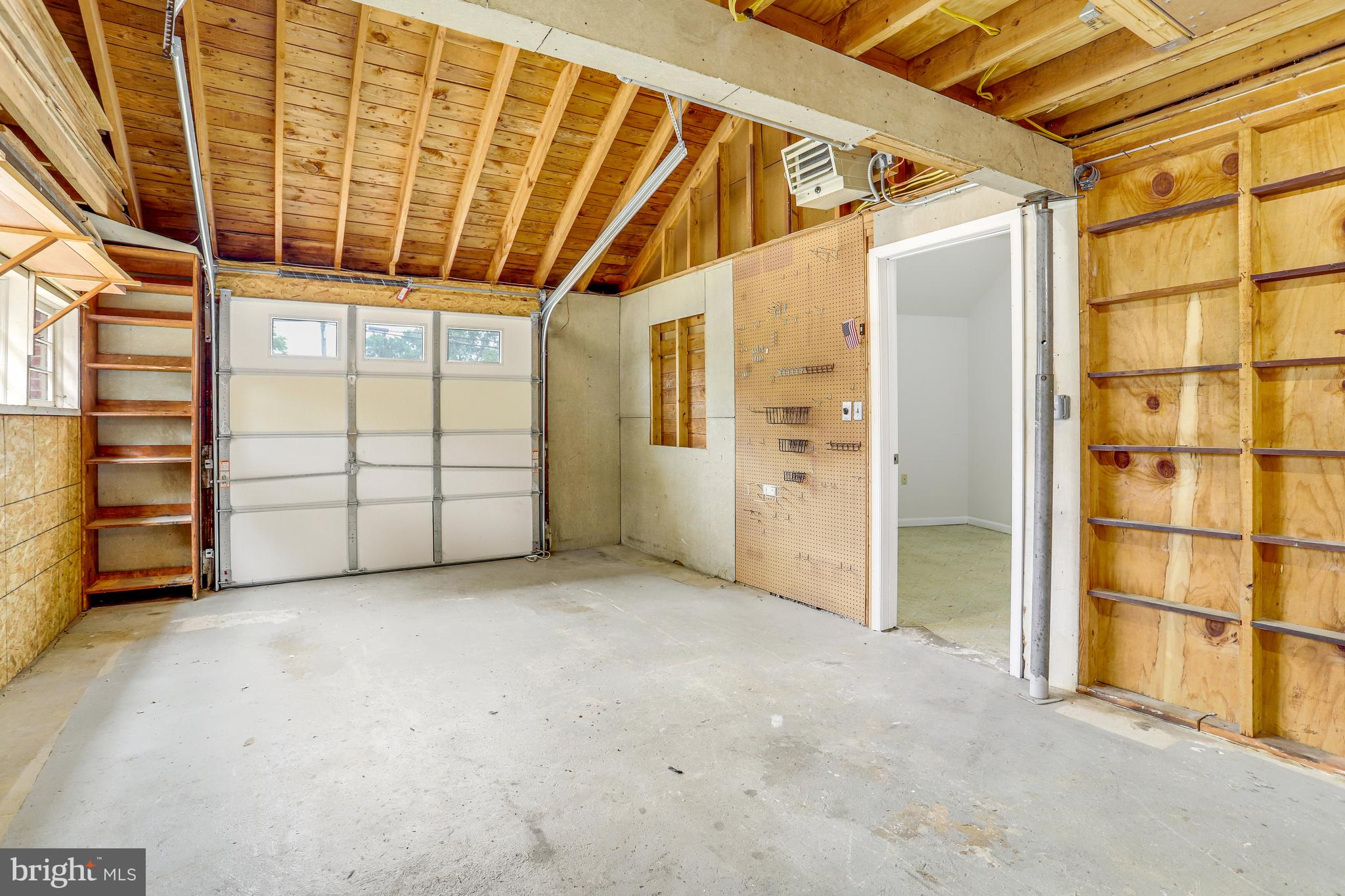 6540 Braddock Road Alexandria, VA 22312 - Photo 20 of 47