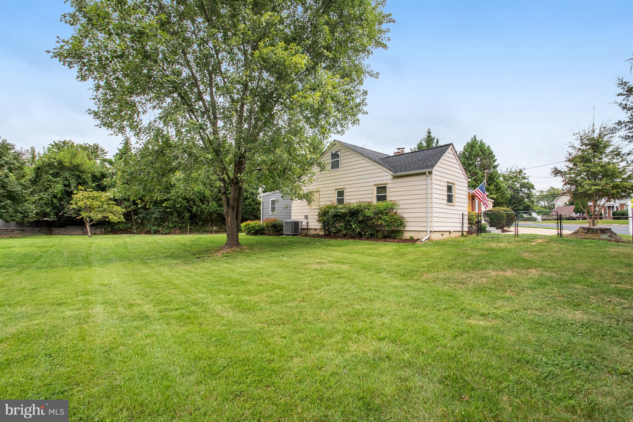 6540 Braddock Road Alexandria, VA 22312 - Photo 45 of 47