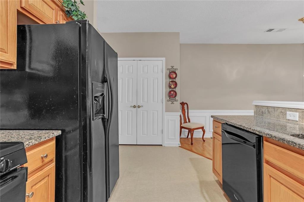 314 Gable Brook Drive Southwest Grayson, GA 30017 - Photo 21 of 26 a hallway with washer and dryer