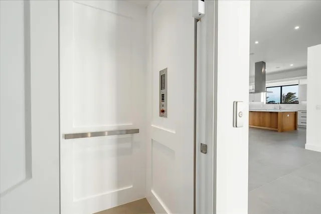 $6,300,000 | 126 Sunrise Drive, Marathon, FL 33050