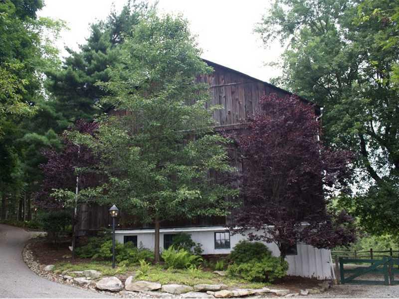 313 Old Mill Road Fox Chapel, PA 15238 - Photo 23 of 23 Stable/Barn.