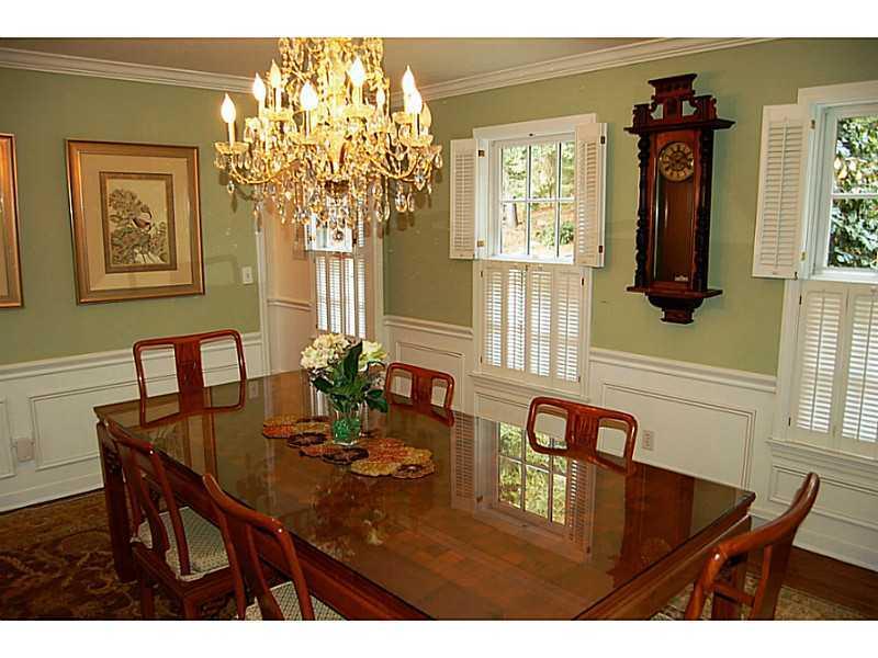 313 Old Mill Road Fox Chapel, PA 15238 - Photo 4 of 23 Dining Room.