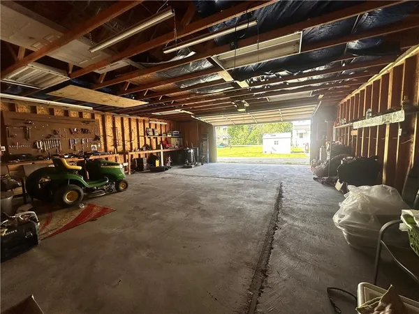 a view of a yard with an trees