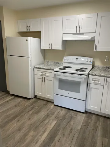 $1,847 | 5 Green Street, Unit 201, Dover, NH 03820