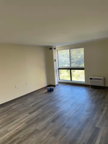 $1,847 | 5 Green Street, Unit 201, Dover, NH 03820