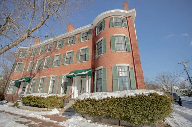 $724,900 | 77 Broadway, Bangor, ME 04401