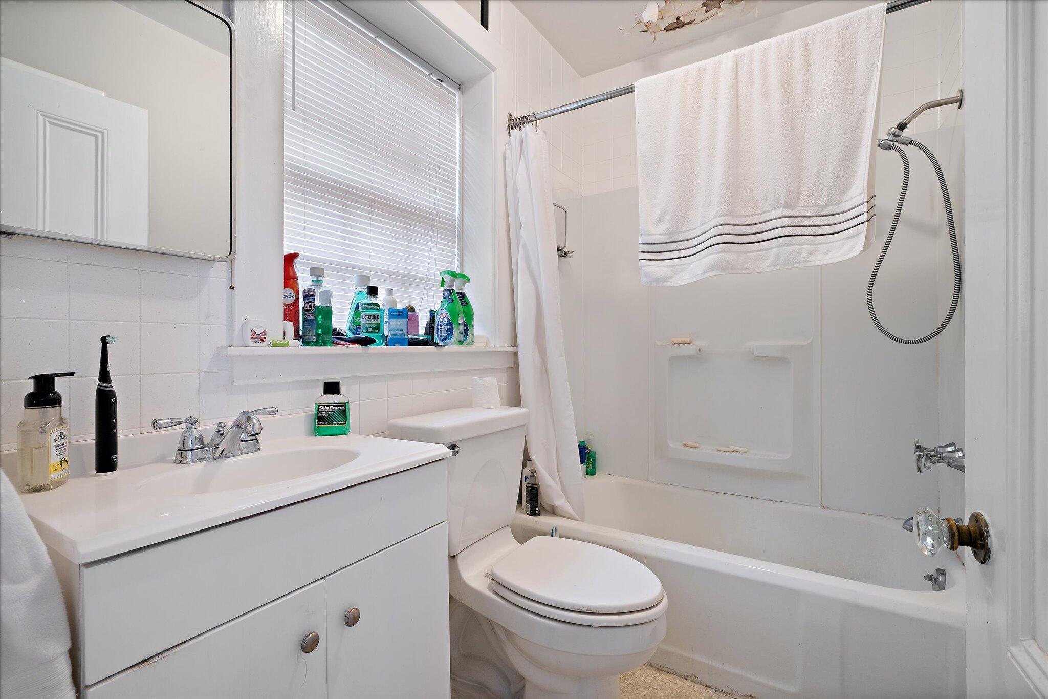 77 Broadway Bangor, ME 04401 - Photo 24 of 65 34-77 Broadway