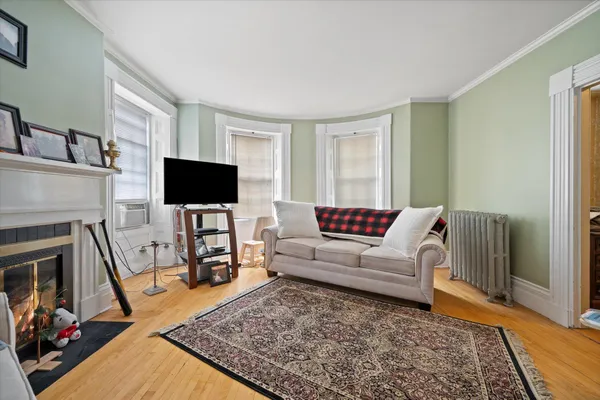 $699,900 | 77 Broadway, Bangor, ME 04401
