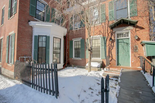 $699,900 | 77 Broadway, Bangor, ME 04401