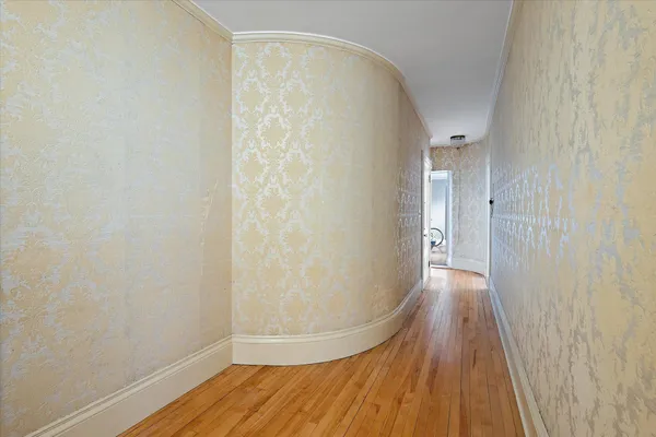 $699,900 | 77 Broadway, Bangor, ME 04401