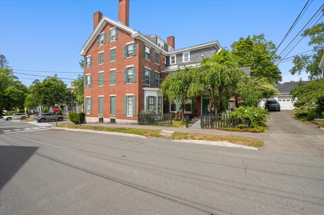 $724,900 | 77 Broadway, Bangor, ME 04401