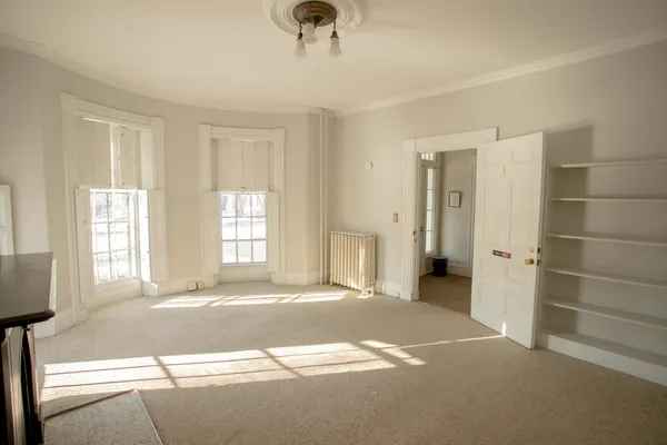 $699,900 | 77 Broadway, Bangor, ME 04401