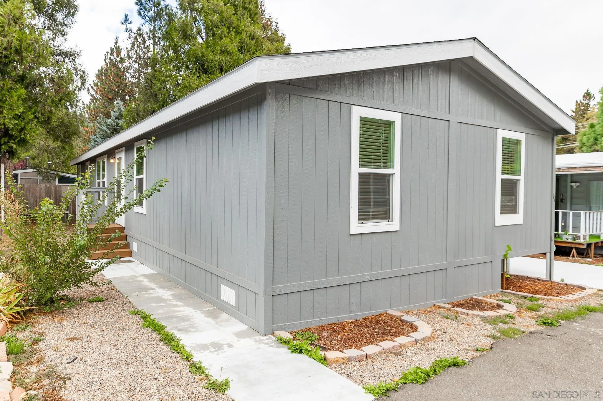 22899 Byron Road, Unit SPC 108 Crestline, CA 92325 - Photo 21 of 27