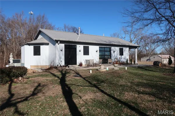 $365,000 | 419 Olive Street, Villa Ridge, MO 63089